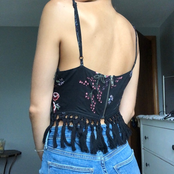 Rarely worn - Picture 3 of 5